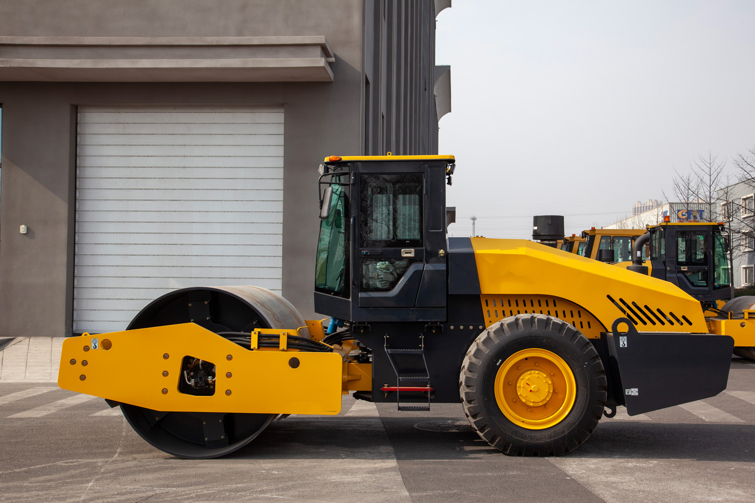 S121D Rolo compactador vibratório de tambor único